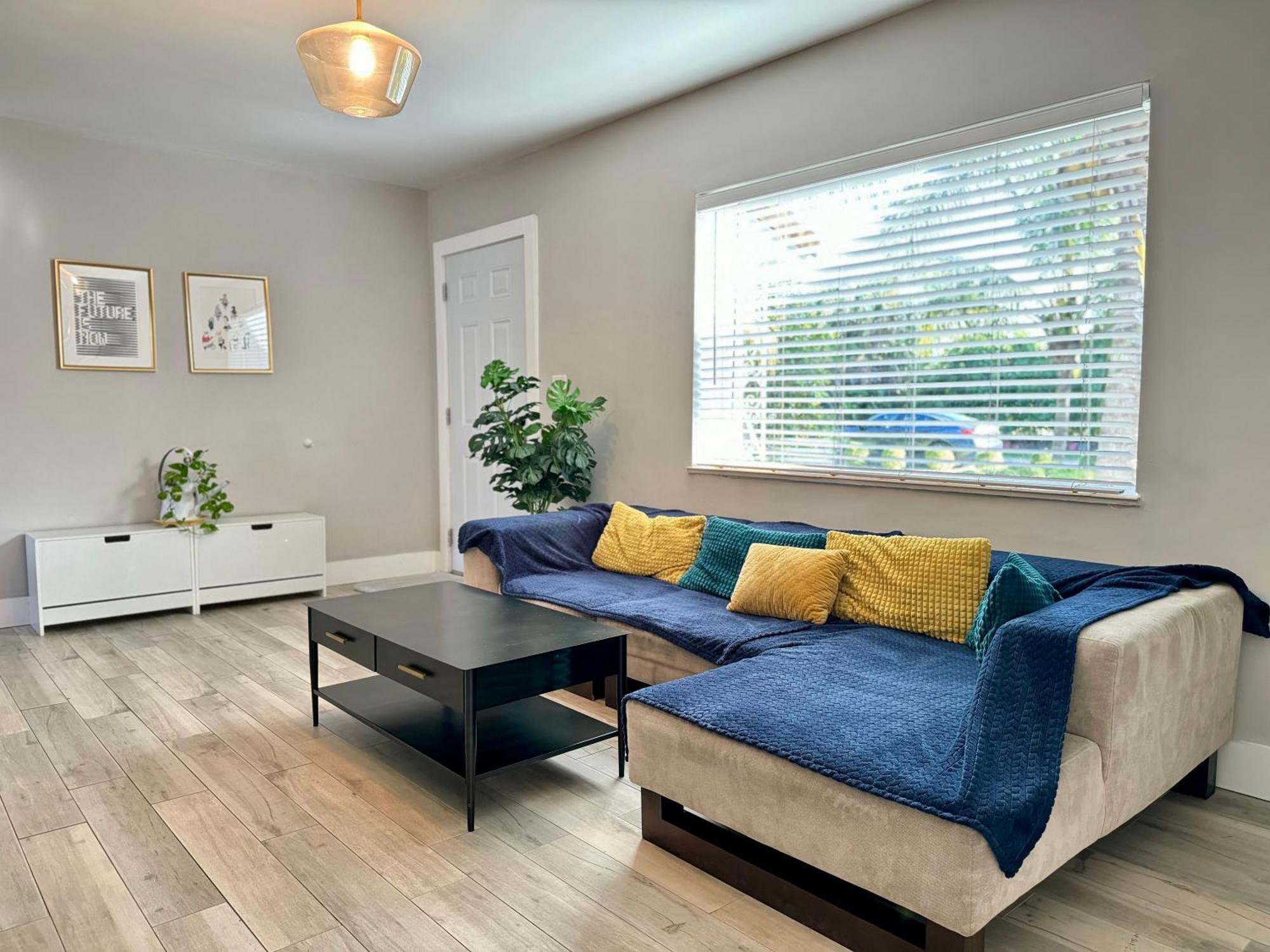 Hot Tub House On Golf Course! 10 Mins To The Beach Miami Bagian luar foto